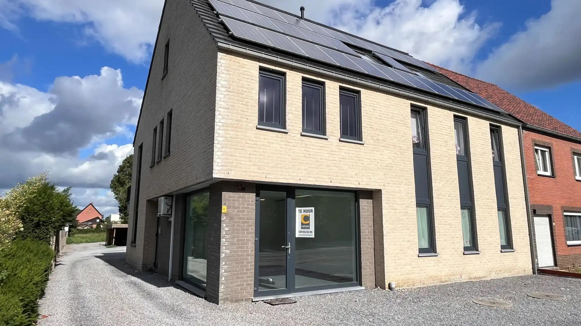 Kantoorruimte (25 m²) geschikt voor kantoor, dienstverlening of vrije beroepen foto 2