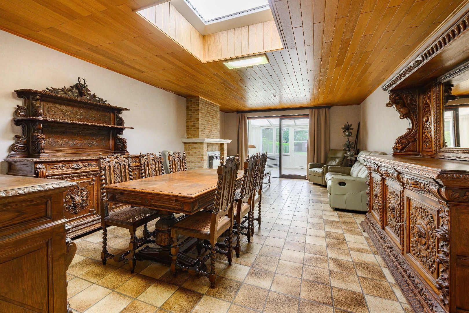 GOED ONDERHOUDEN RIJWONING MET 3 SLPKS, TUIN & GARAGE foto 4