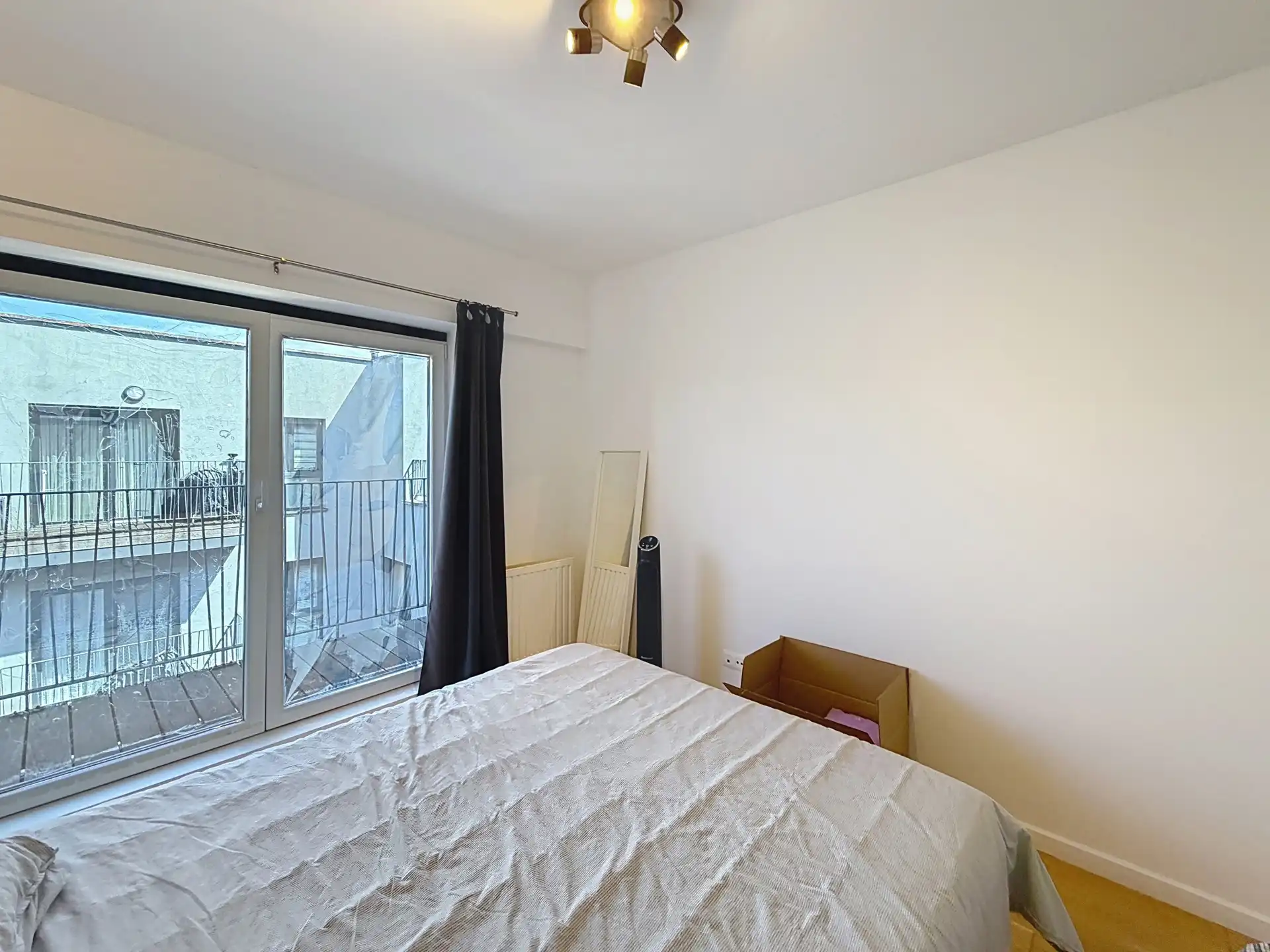 Nieuw appartement met 3 slaapkamers en parkeerplaats ! foto 5