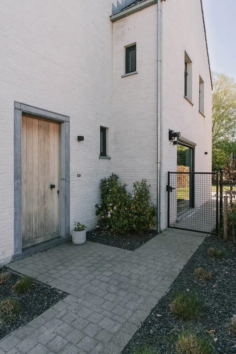 Recent gebouwde, energiezuinige gezinswoning op toplocatie foto 7