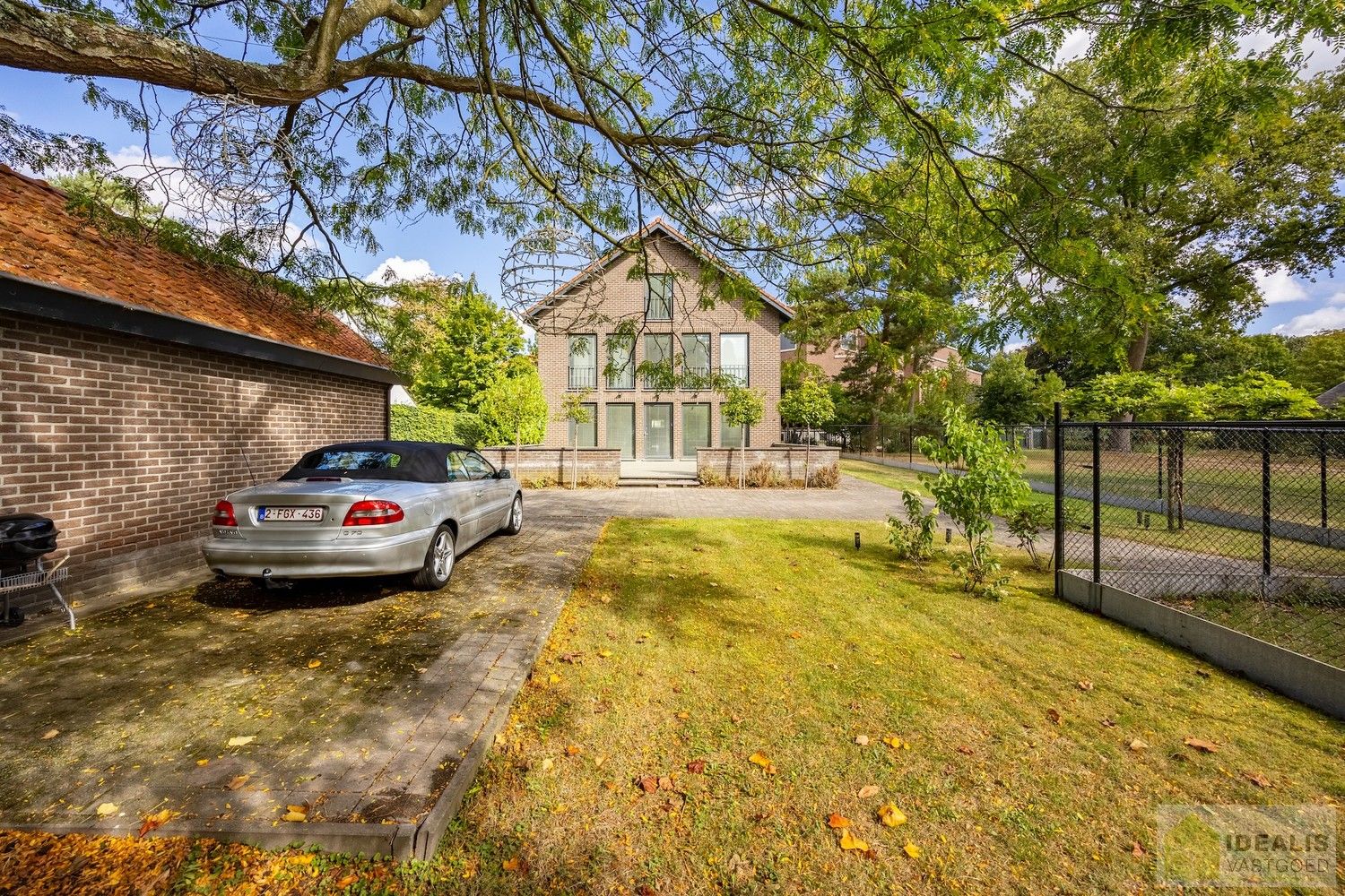 STATIGE, STRAKKE EN UITERST RUIME WONING/KANTOOR MET HOOGSTAANDE AFWERKING EN OOG VOOR DETAIL. VOORZIEN VAN 3 SLAAPKAMERS, RIANTE LEEFRUIMTES ÉN UNIEKE LANDSCAPE KANTOORRUIMTES OP RESIDENTIËLE DOCH GUNSTIGE LOCATIE! foto 59