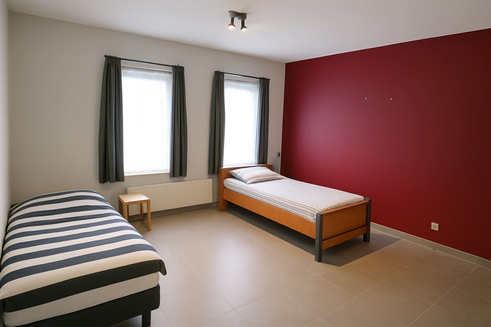 Modern gelijkvloersappartement + tuin & garage op toplocatie foto 10