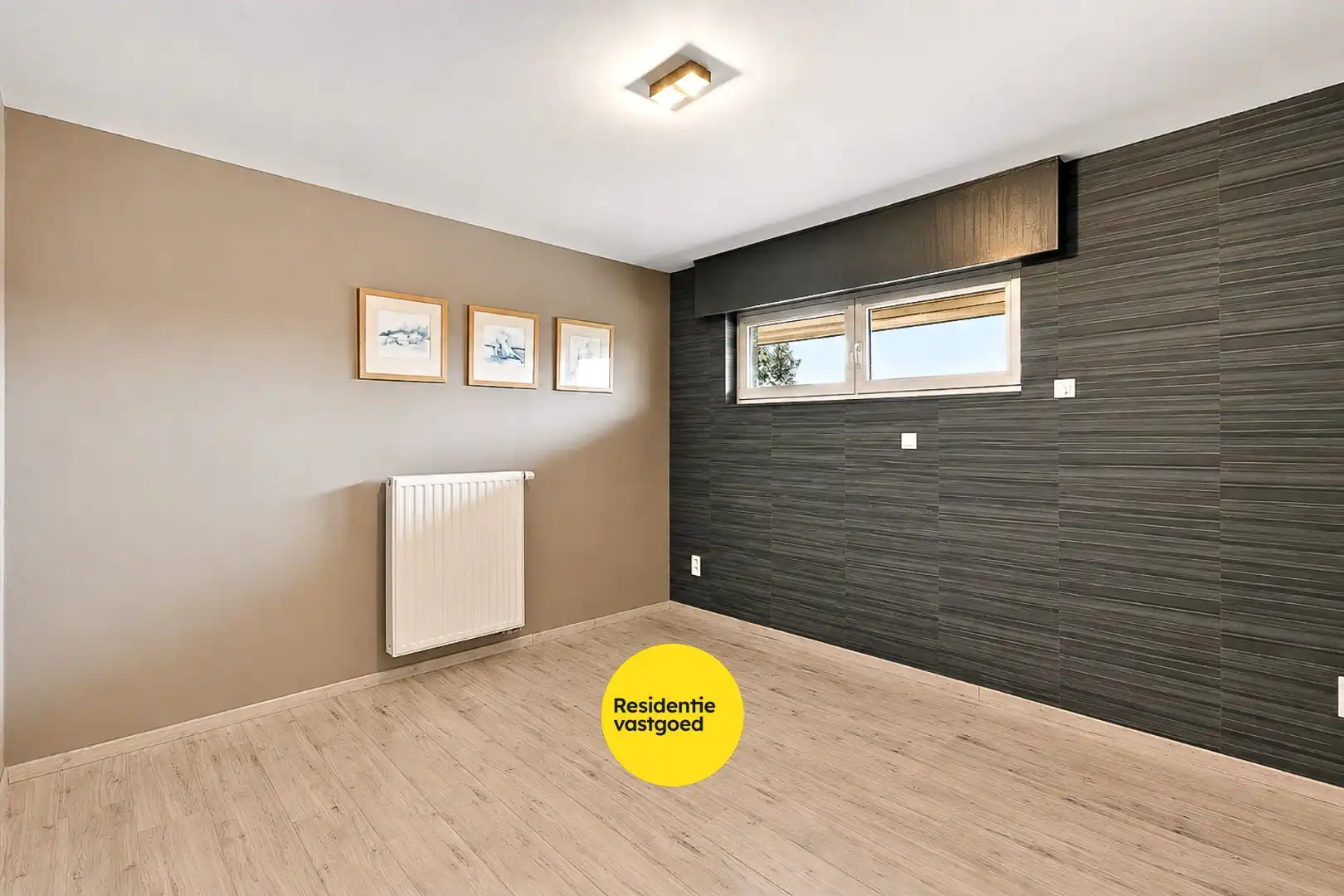 Instapklare alleenstaande woning met 4 slaapkamers op rustige ligging in Koekelare foto 9