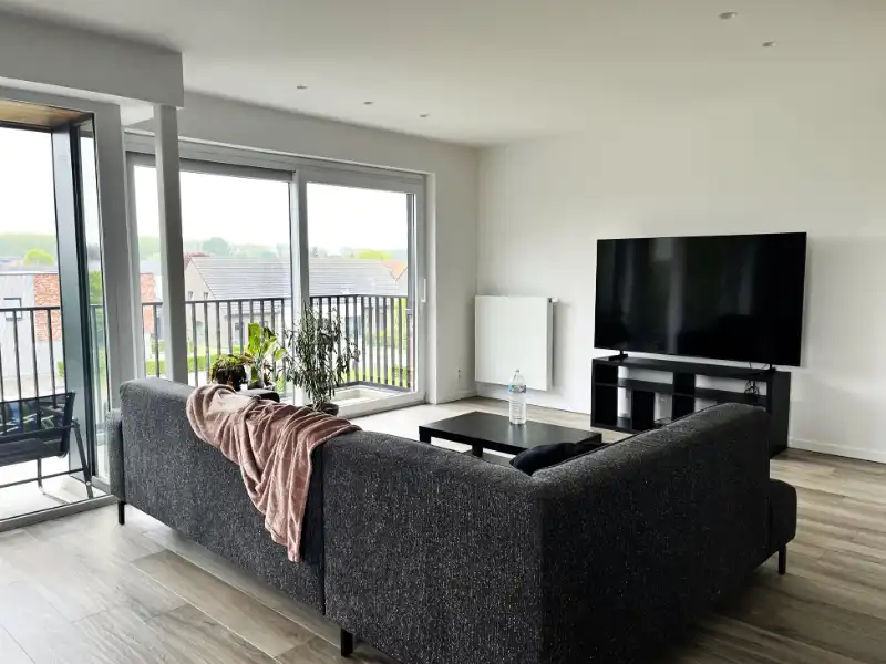 Ruim en lichtrijk appartement met garage op rustige, centrale ligging foto 4