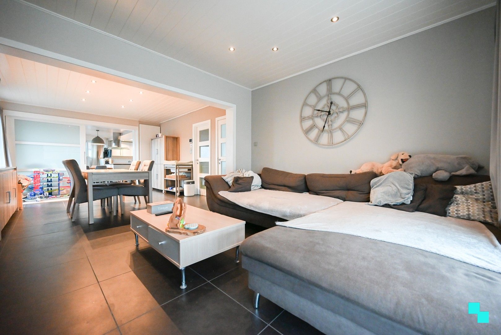 Landelijk gelegen gerenoveerde woning met opslagruimte te Ingelmunster foto 5