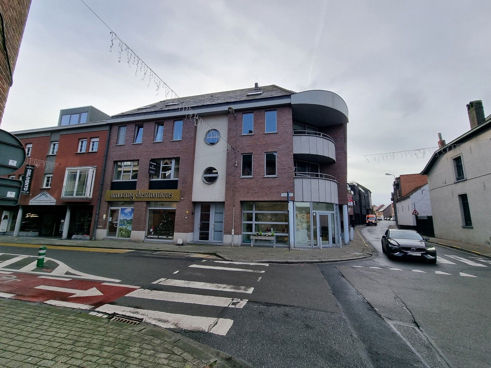 Appartement met 2 slaapkamers, ruim terras en staanplaats! foto 29