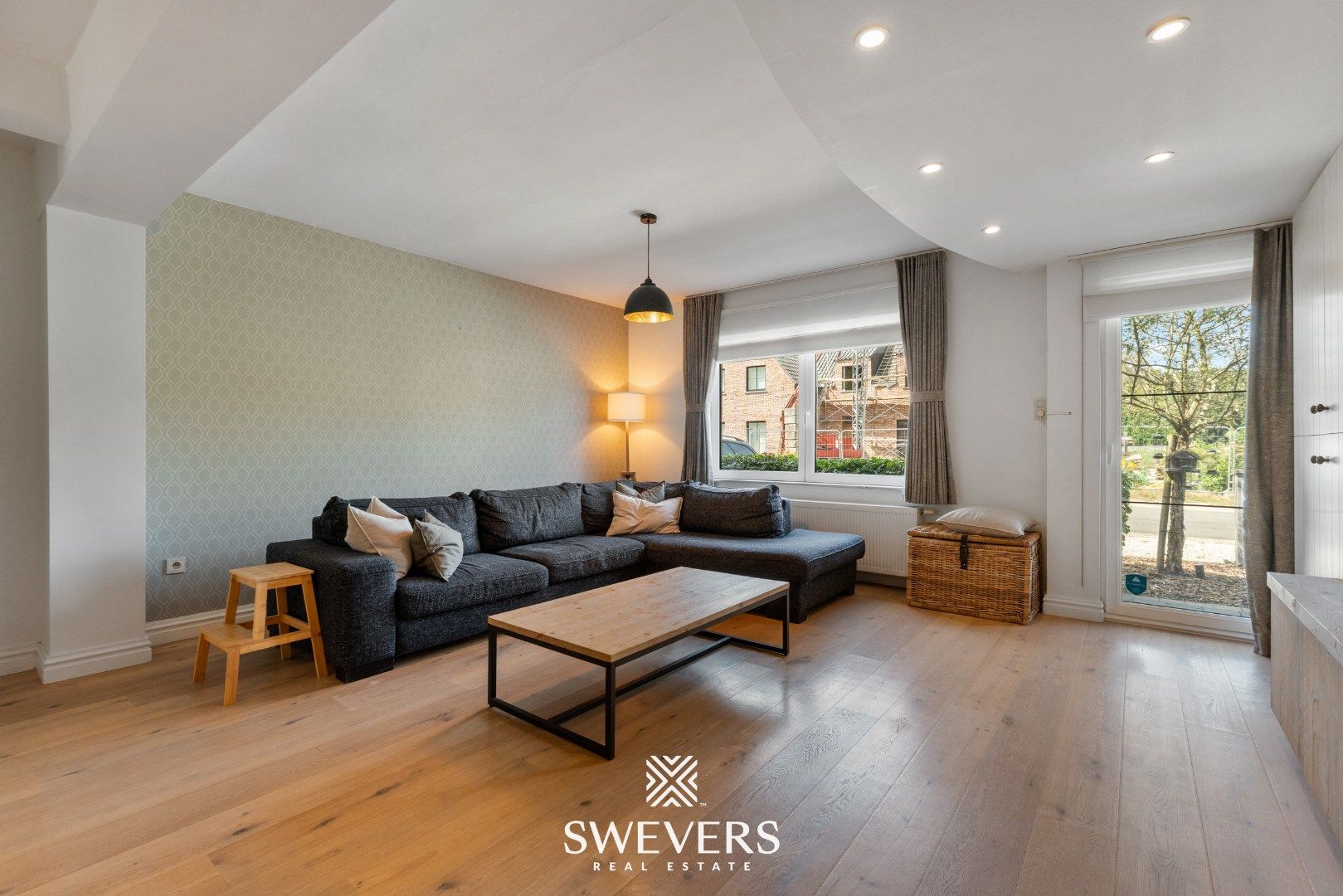 Volledig gerenoveerde en instapklare woning op toplocatie in Helchteren foto 4
