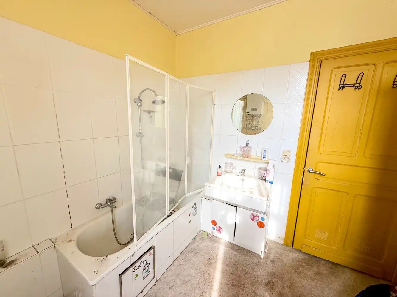 Ruime woning met 4 slaapkamers en tuin! foto 9