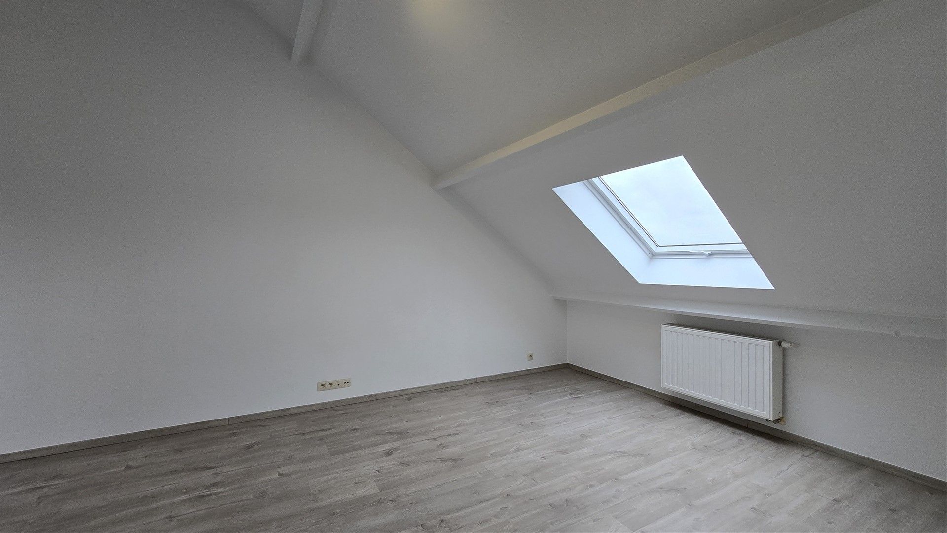 Moderne, energiezuinige woning (200m²) met 4 slaapkamers en tuin foto 23