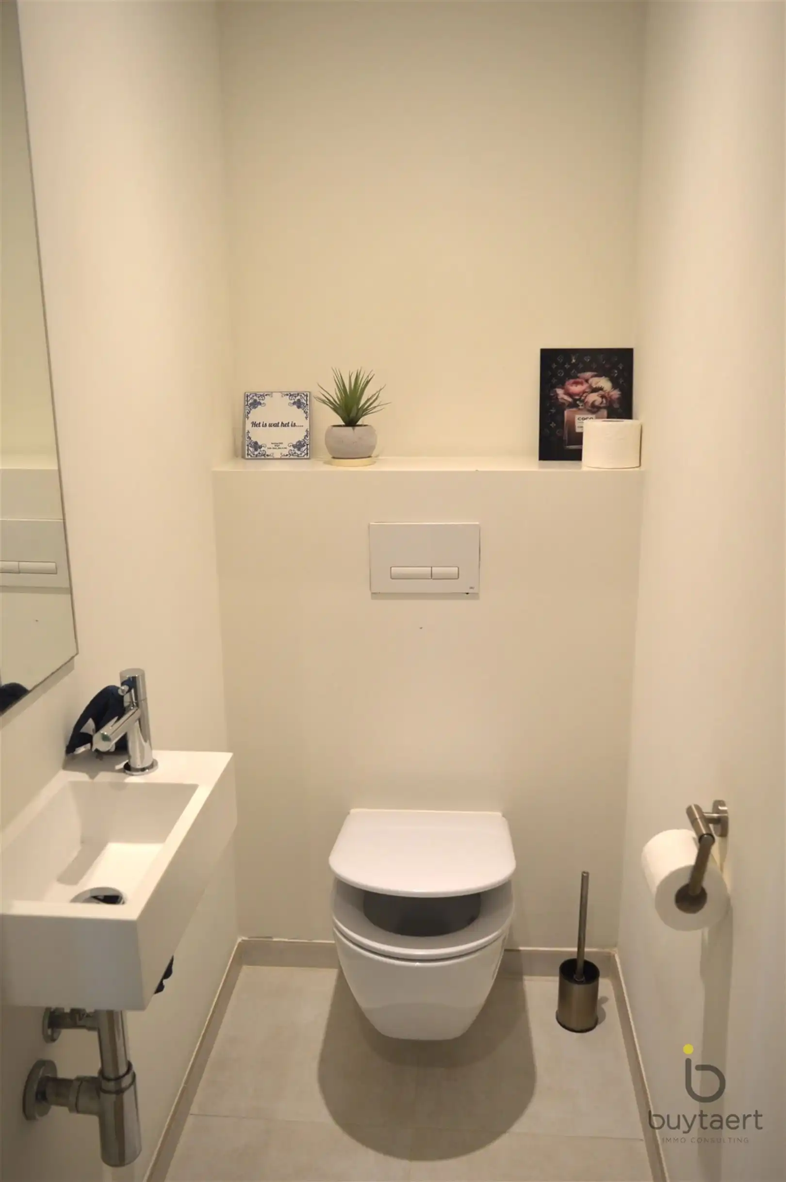 Subliem drie slaapkamer appartement op de Sky line in Antwerpen! foto 8