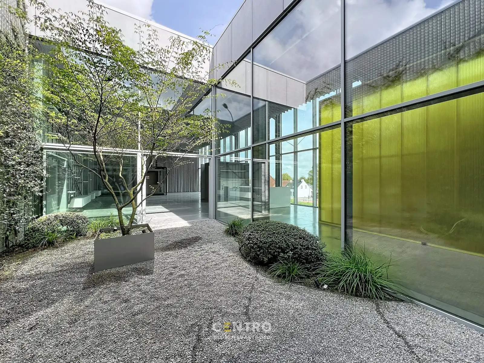 Share-deal: duurzaam, strak en ecologisch HIGH-END afgewerkt bedrijfsgebouw (°2020) met productiehal en kantoren op een perceel van 5.069m². foto 9