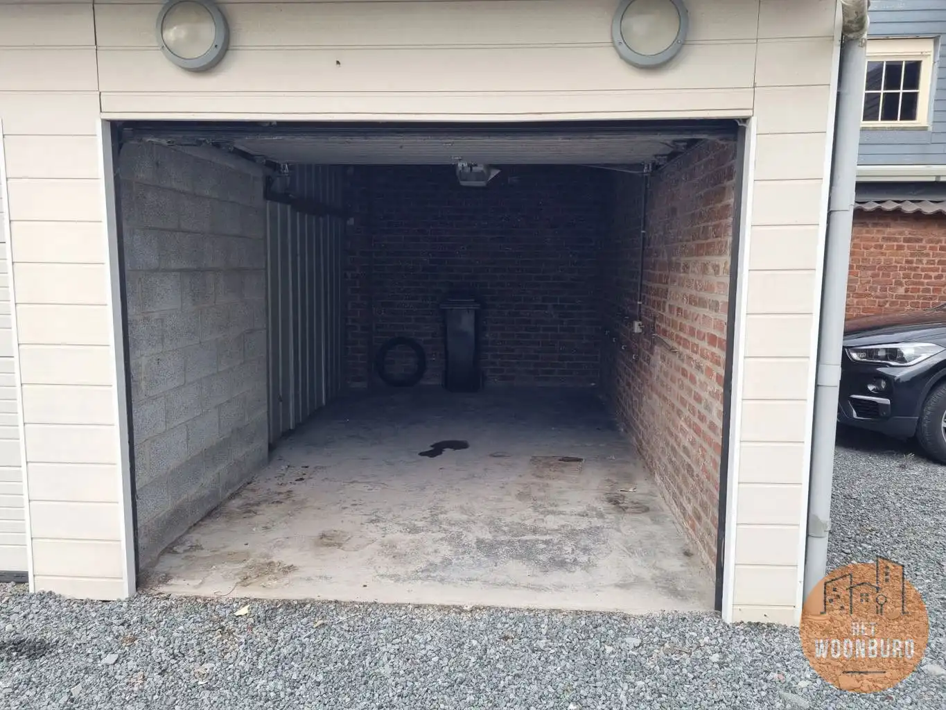 Studio met garage en berging foto 8
