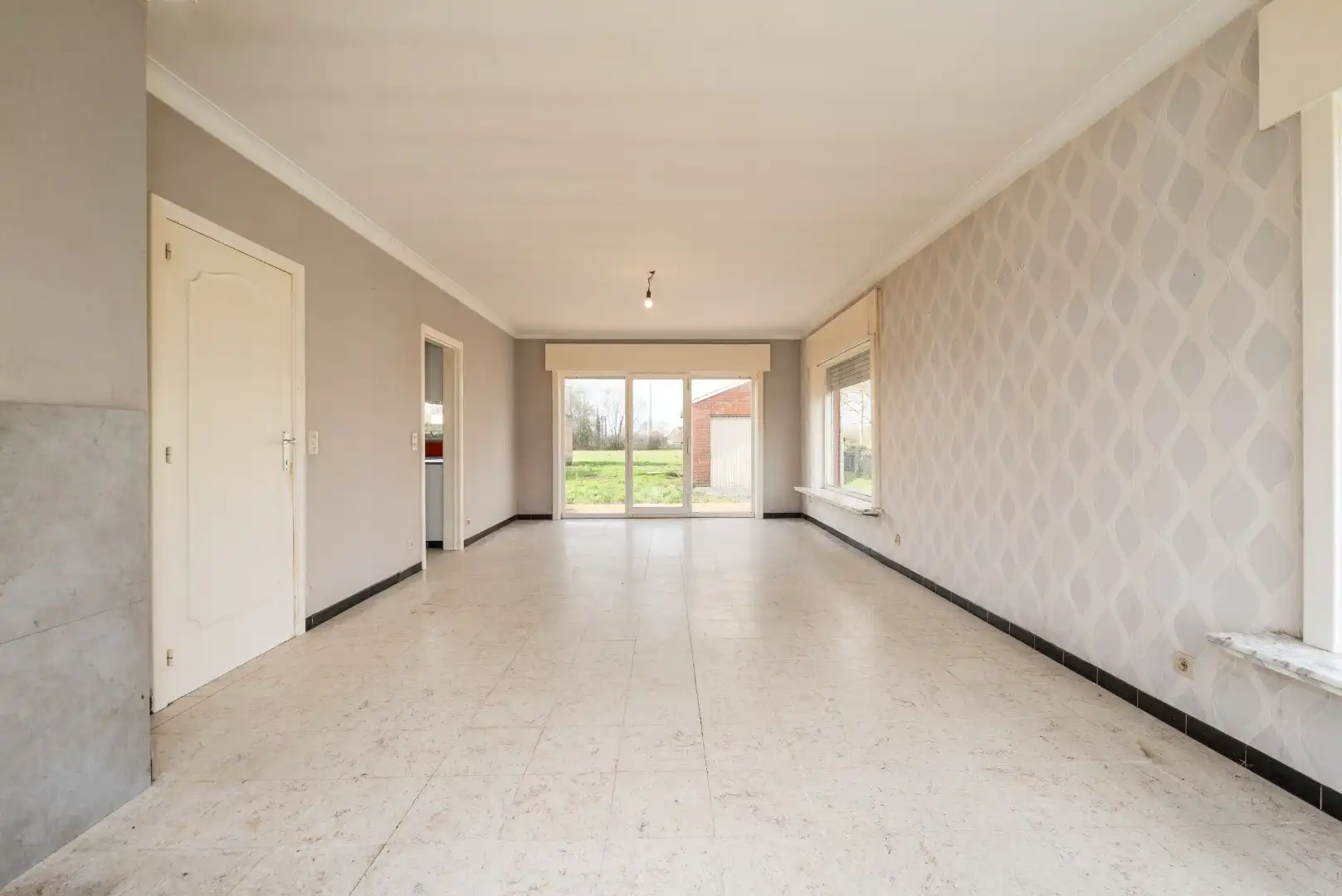 Halfopen blikvanger met grote tuin en 4 slaapkamers in rustige woonwijk in koekelare foto 7