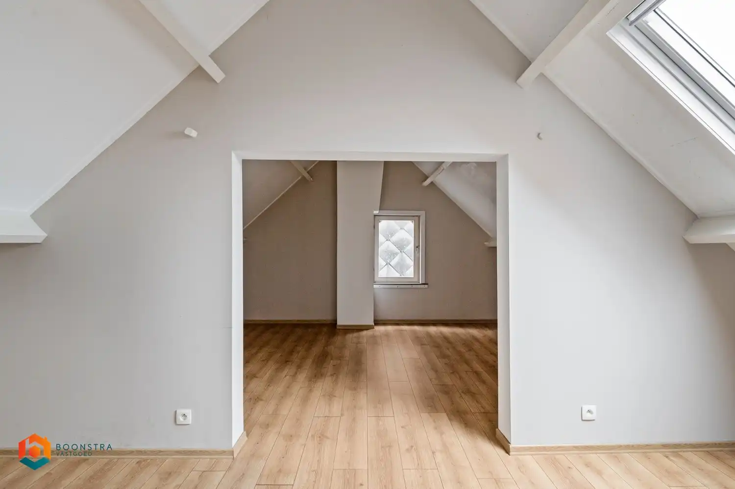 Op te frissen woning met 5 slpkrs foto 20