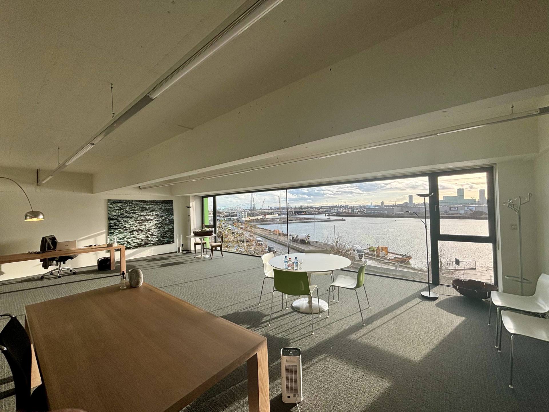Te Huur: Kantoorruimte – Straatsburgdok Noordkaai 33 bus 4A, Antwerpen foto 2