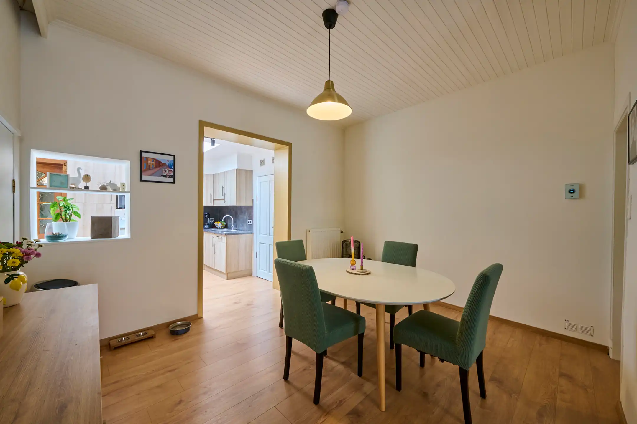 Gerenoveerde energiezuinige stadswoning + polyvalente ruimte foto 4