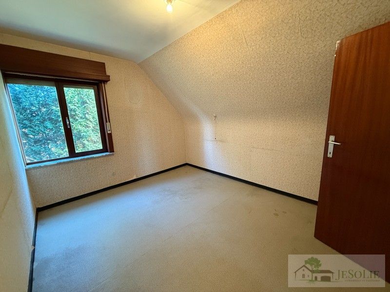 Woning op breed perceel - achterliggend natuurgebied - stal foto 18