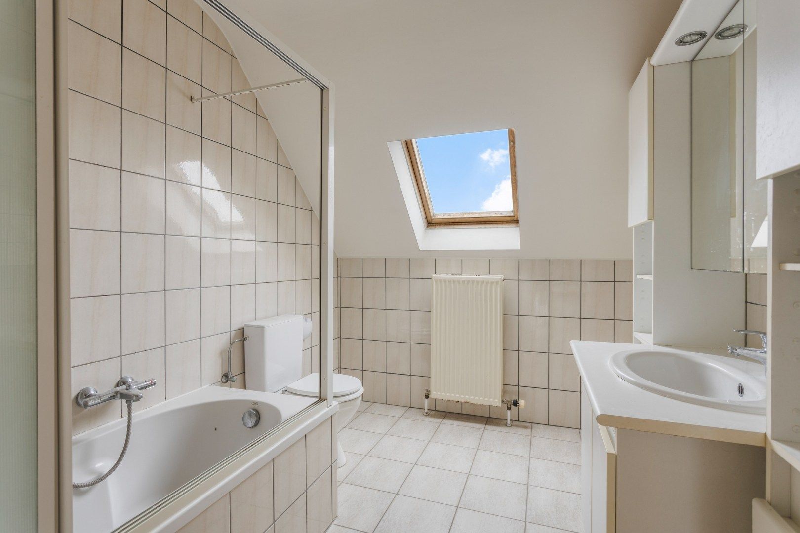 Open bebouwing met 3 slaapkamers, garage en tuin in Haasrode!  – EPC 241 kWh/m² – bewoonbare opp. 201m²  foto 16