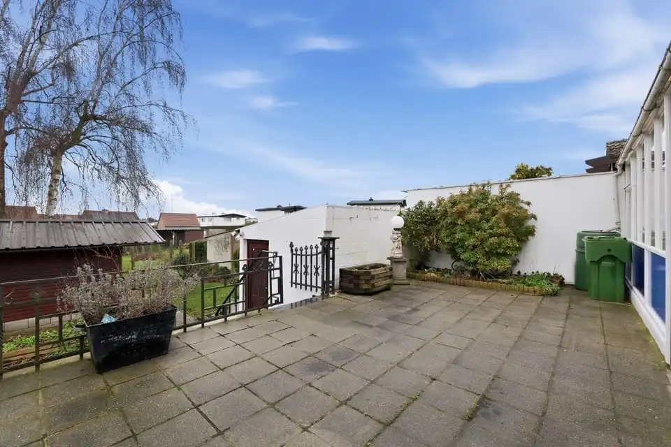 RUIME GEZINSWONING MET 3 SLKS, TUIN EN GARAGEBOX IN TONGEREN foto 25