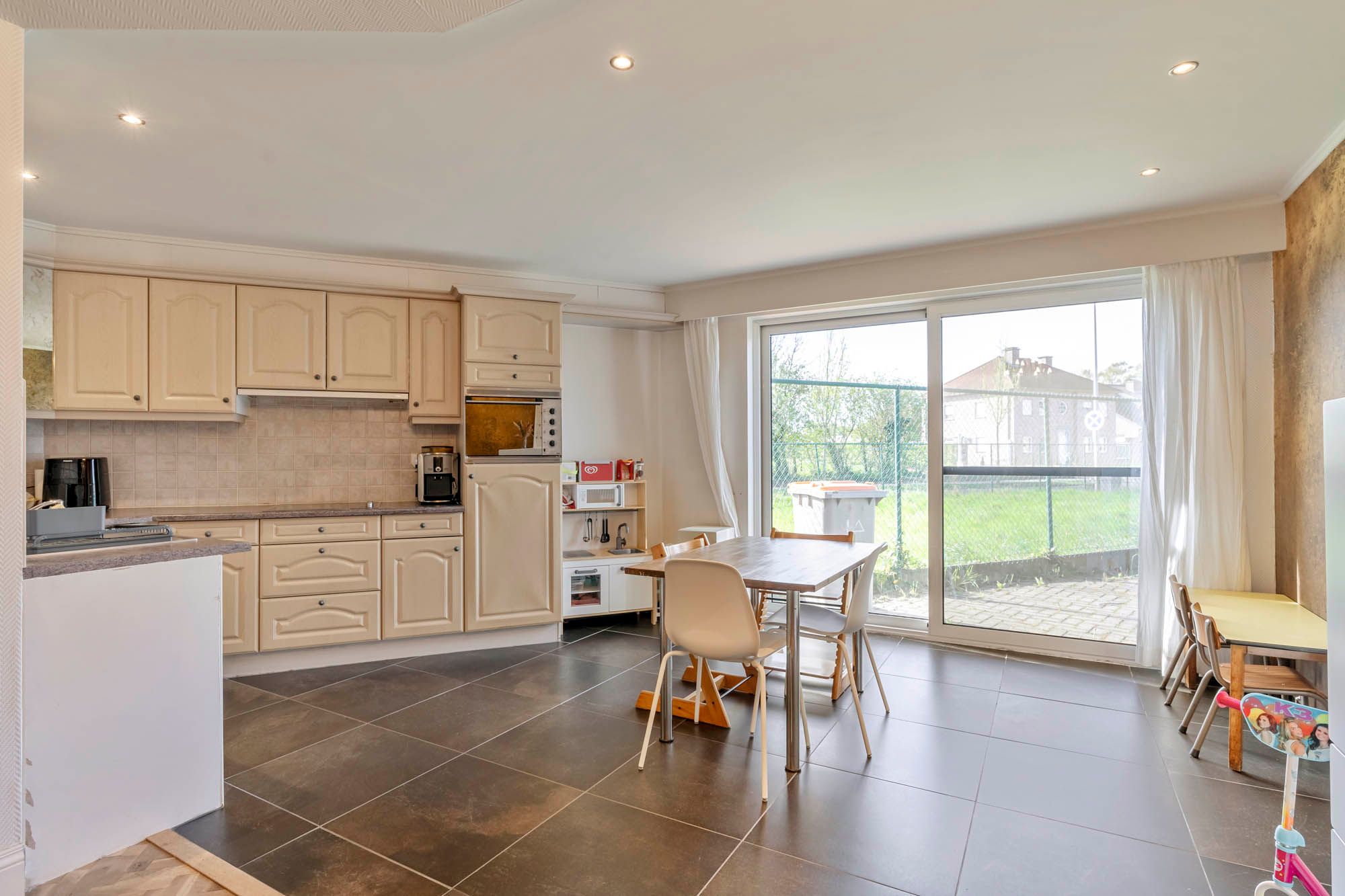 Gelijkvloers appartement voor 260.000 foto 4