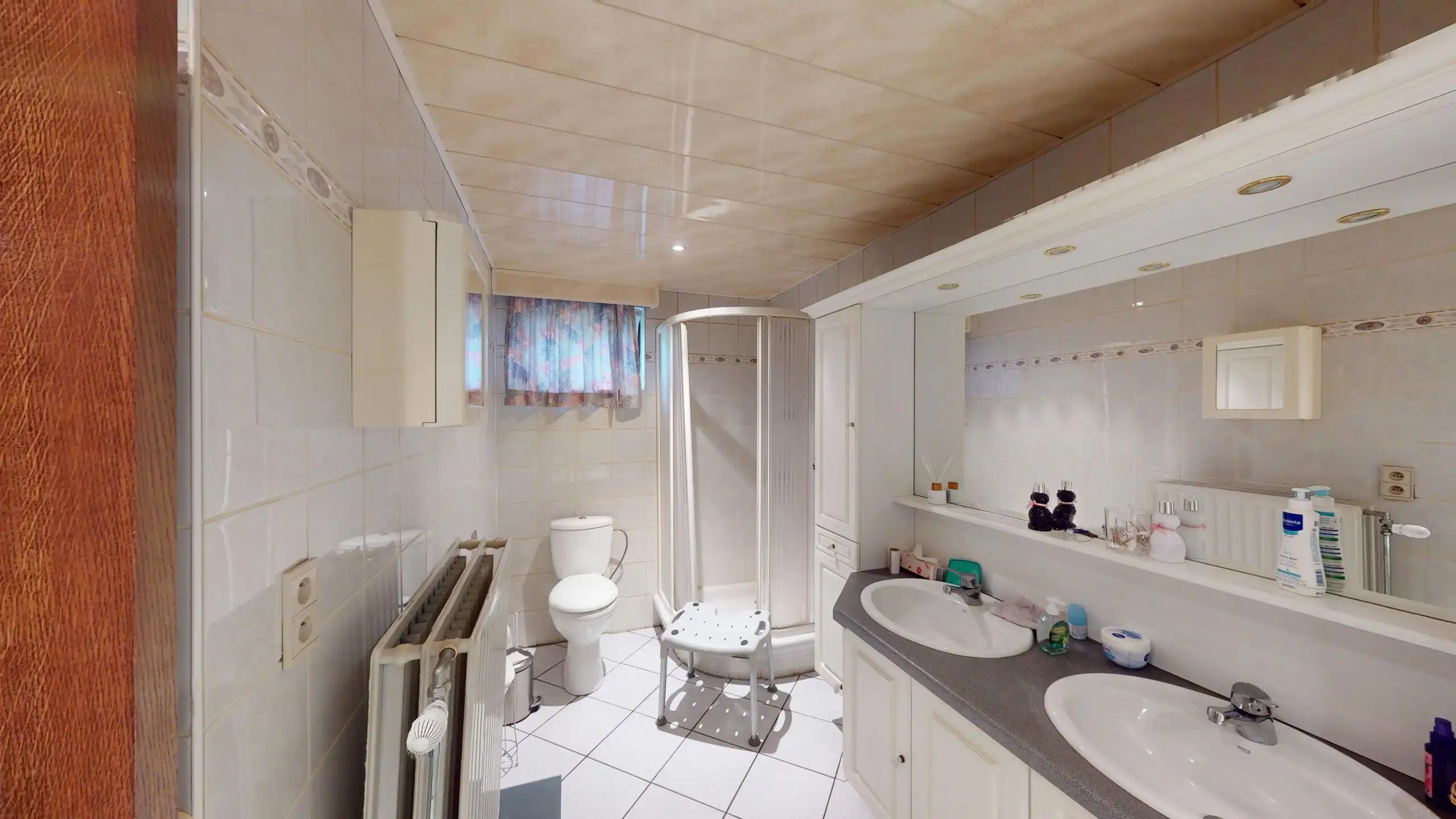 Opbrengst eigendom met 3 vergunde entiteiten! foto 28