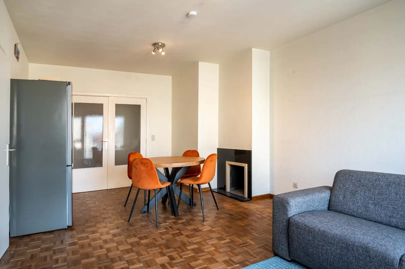 2 slaapkamerappartement dichtbij station Gent Sint-Pieters  foto 4