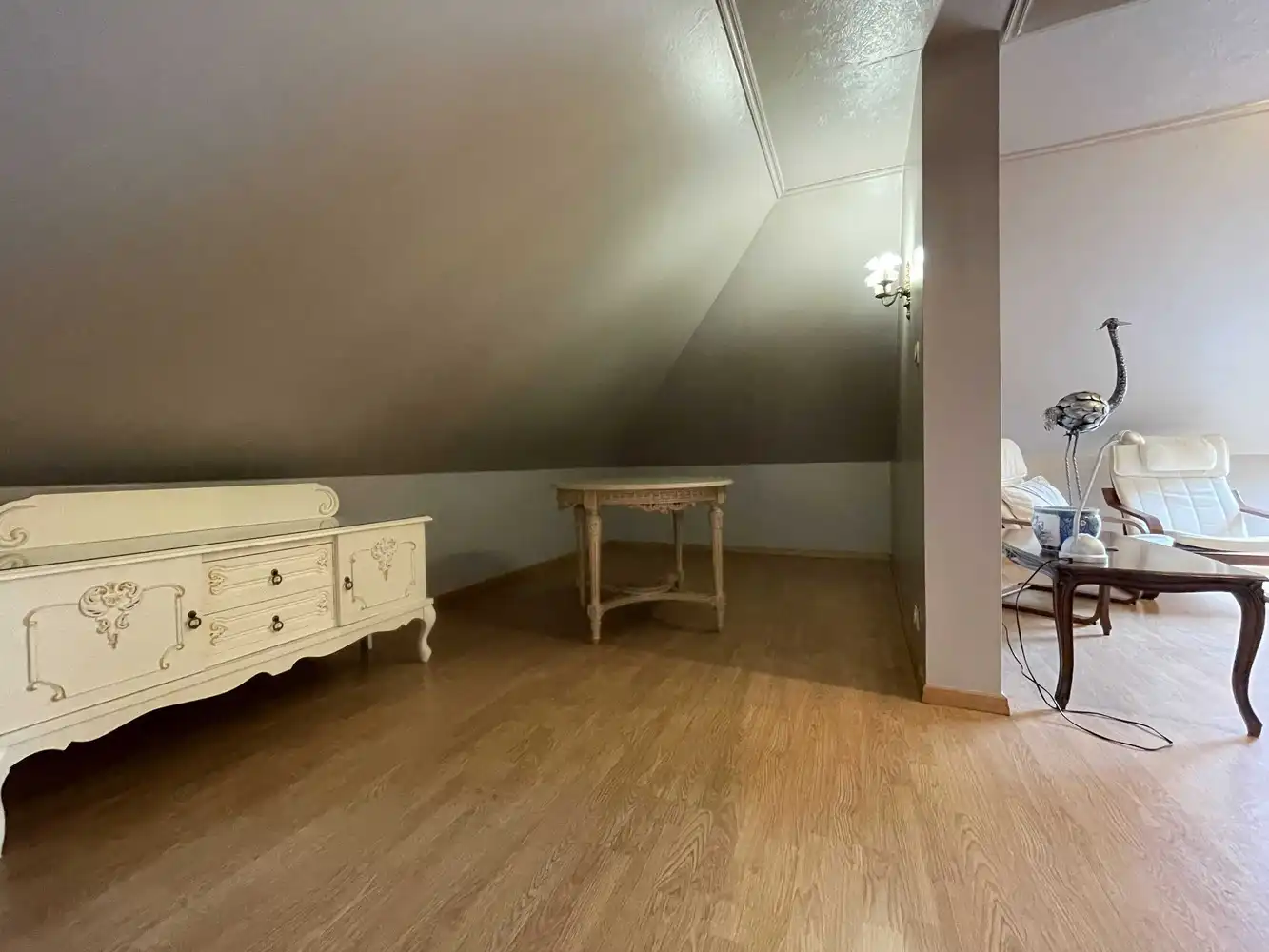 Charmante woning met grote tuin foto 21