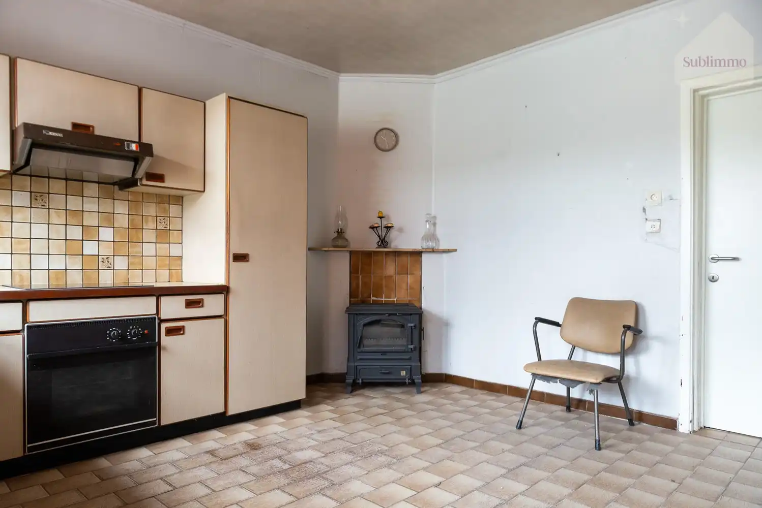 Charmante halfopen bebouwing op idyllische bosrijke locatie – uniek renovatieproject foto 4