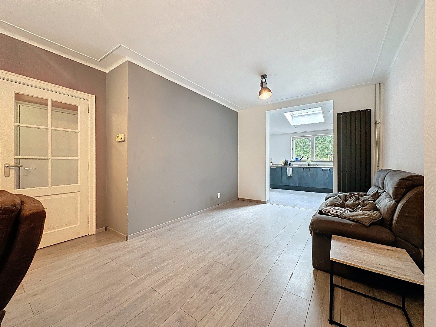 Gerenoveerde half vrijstaande woning met royale tuin en dubbele garage. foto 12