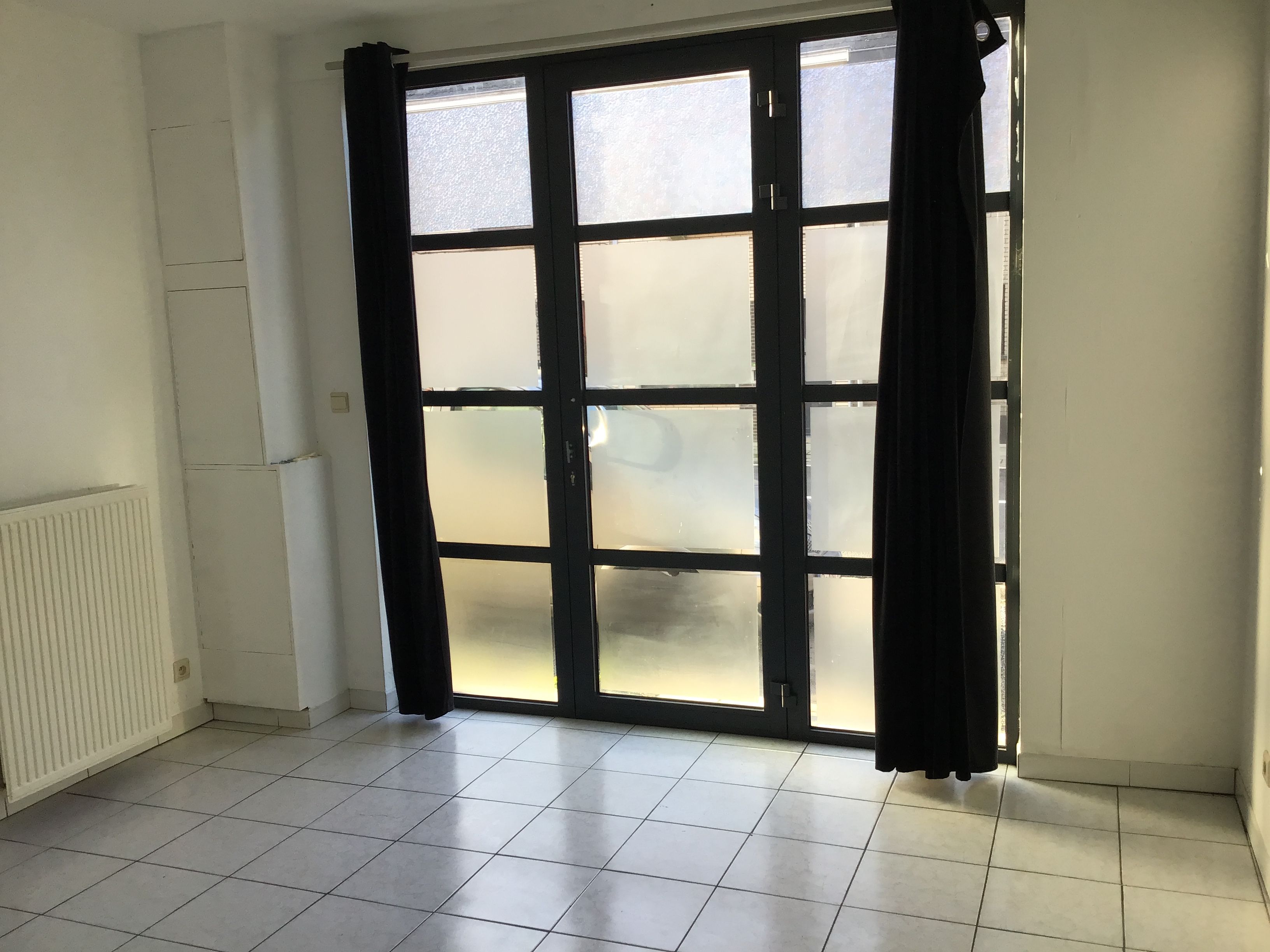 Zeer goed gelegen rijwoning met garage en tuin - Zottegem foto 2