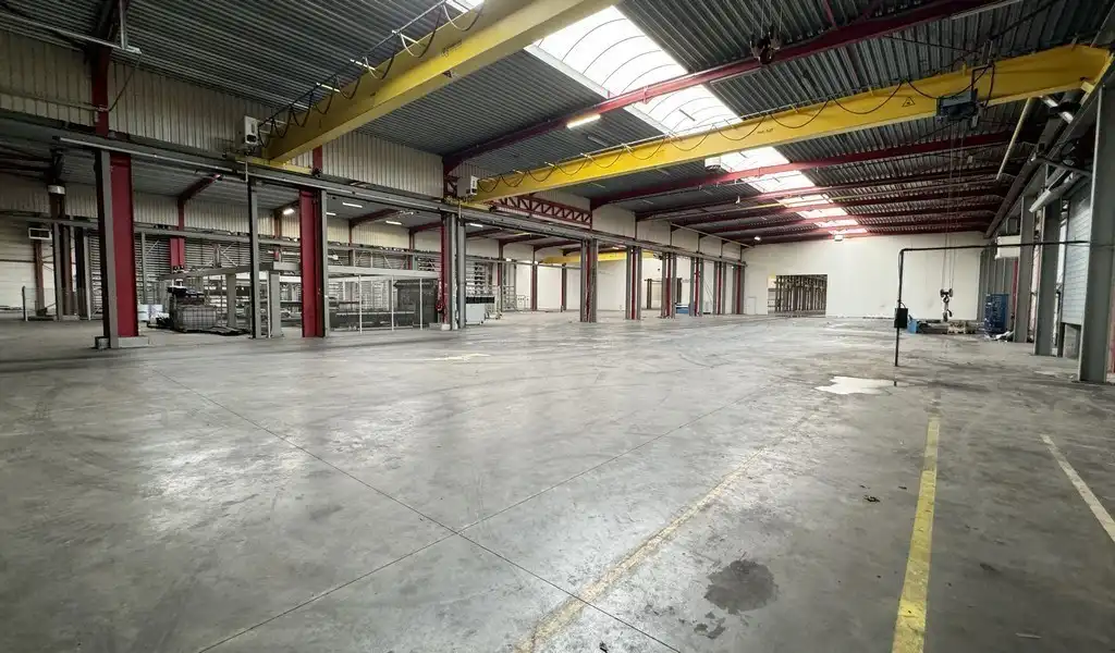 Logistiek magazijn met kantoren te huur in Prologis Park Bornem DC1 foto 2