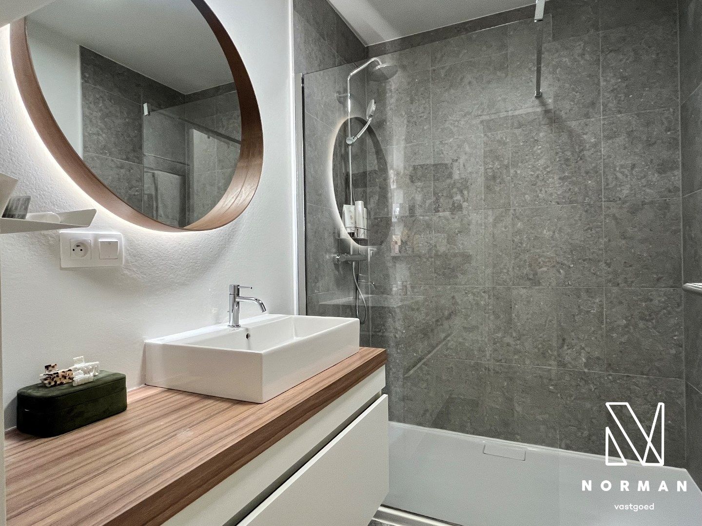 Prachtig modern appartement te koop op 2de verdieping.  foto 12