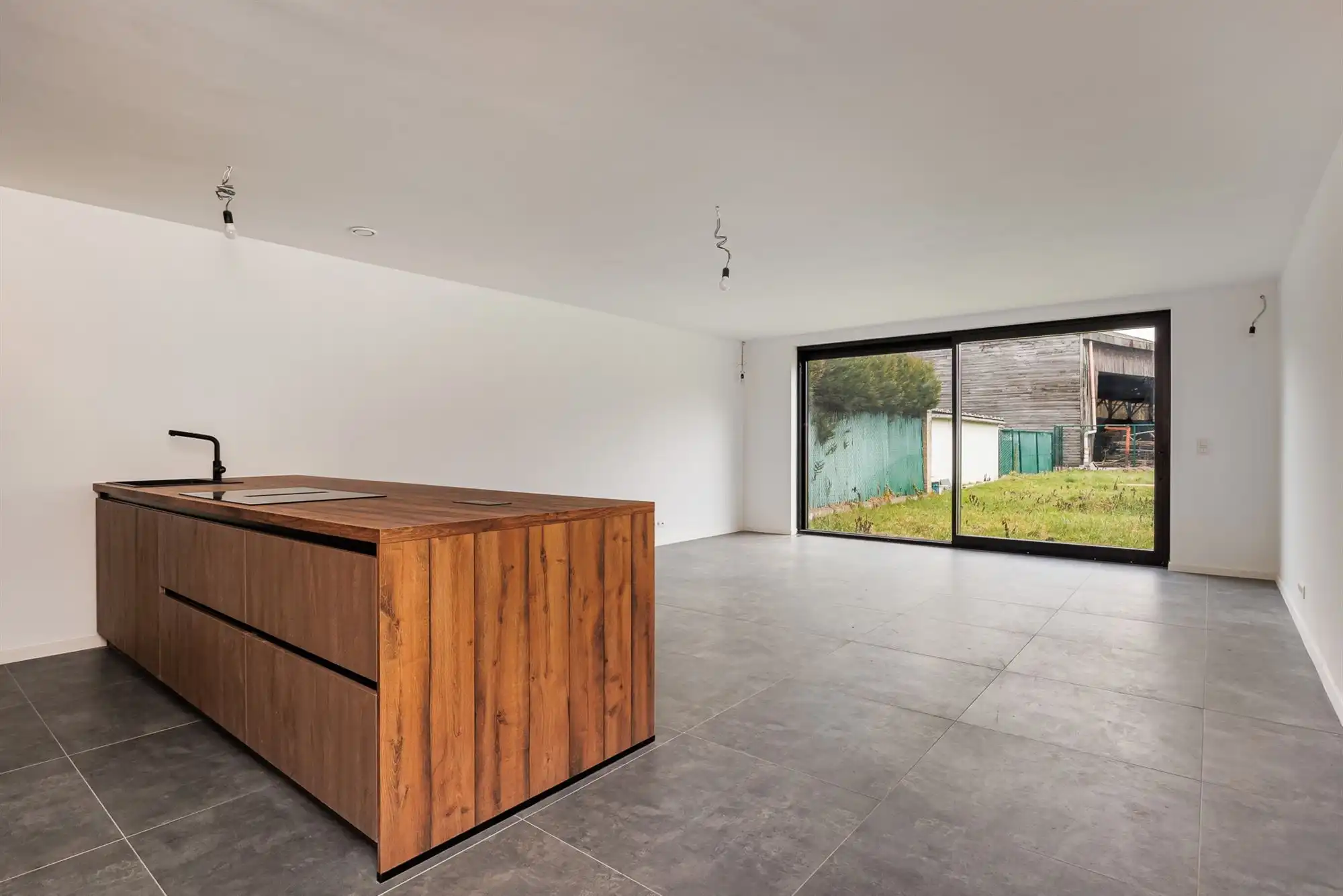 BEN-woning met 4 slaapkamers en tuin foto 3