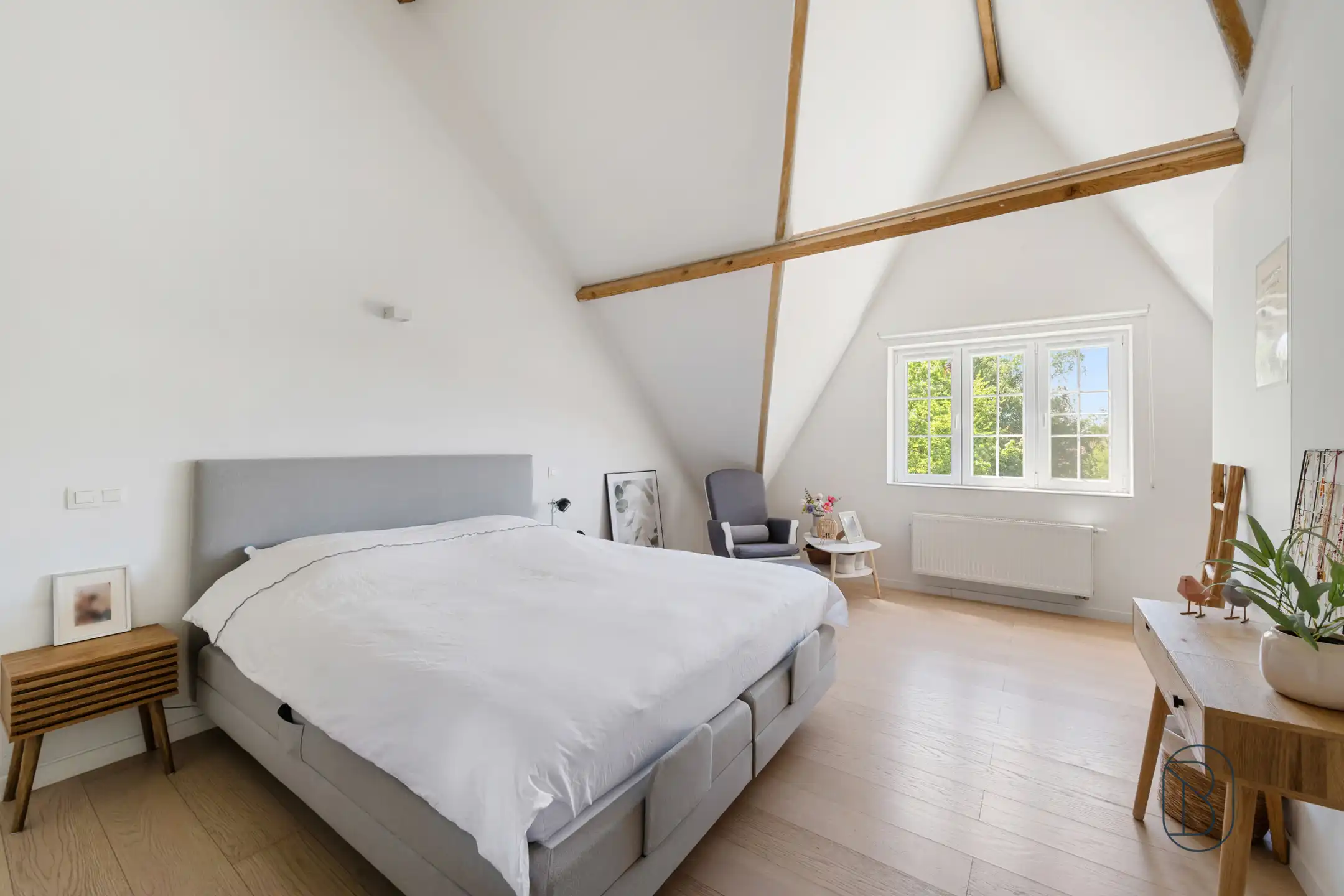 Instapklare, volledig gerenoveerde woning in het hart van Sint-Elisabeth! foto 20