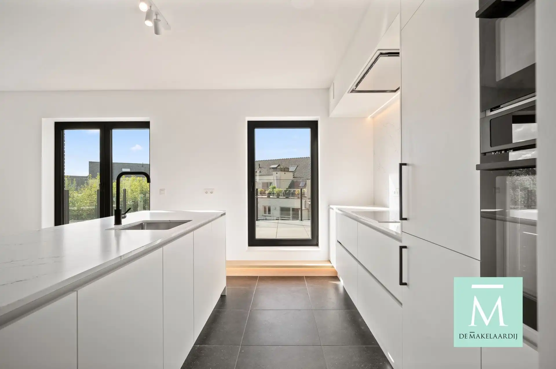 Energiezuinige penthouse met terras van 53 m² in het centrum van Bonheiden foto 9