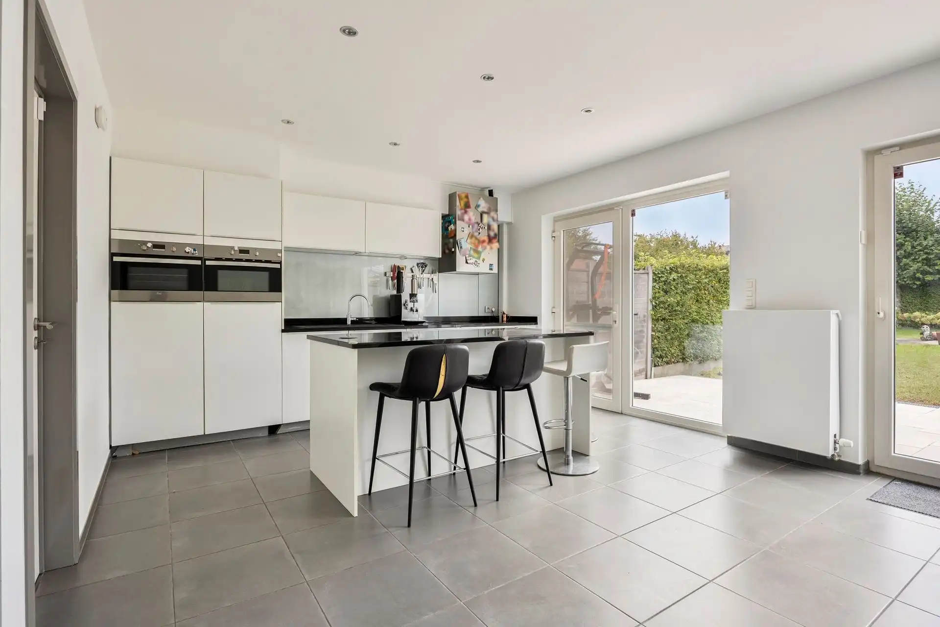 Charmante 2-gevel woning in perfecte staat foto 10
