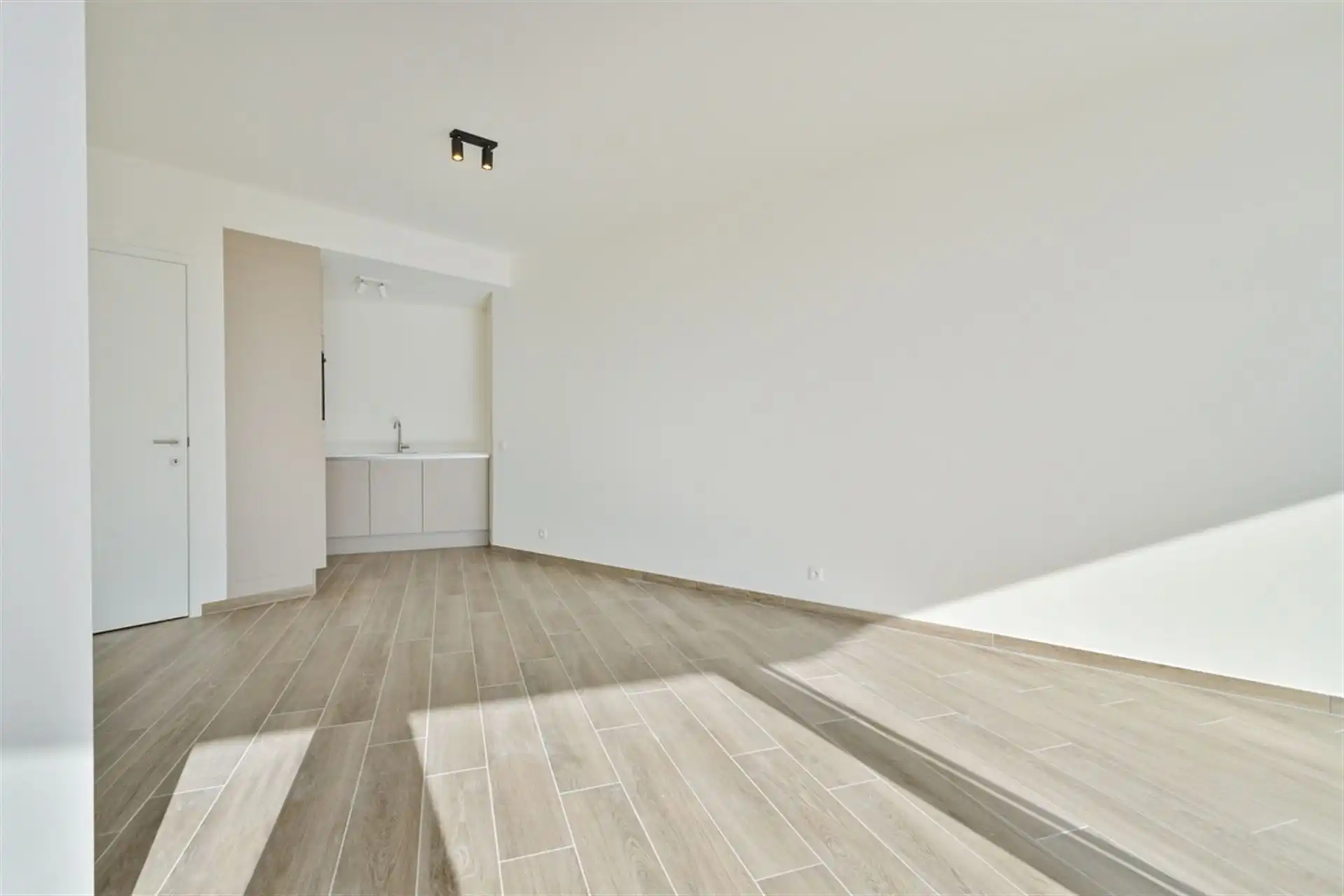 RECENT / 1 SLAAPKAMER foto 4