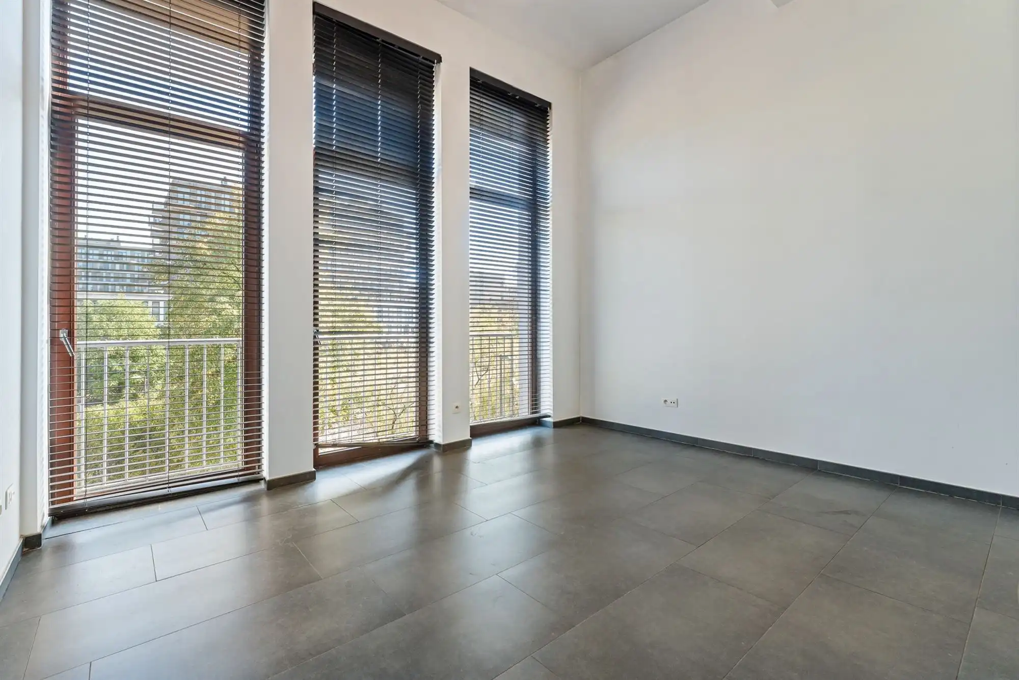 EILANDJE – Lichtrijk 1-slpkmr appartement met zonnig balkon foto 5