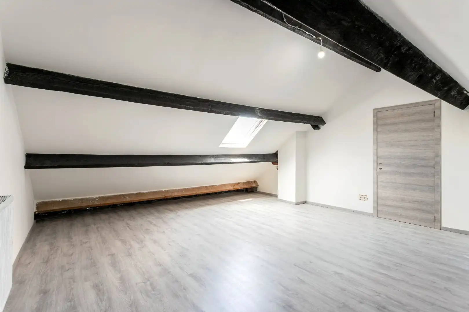 Ruime woning met 4 slaapkamers en binnenkoer in Petit-Enghien foto 20