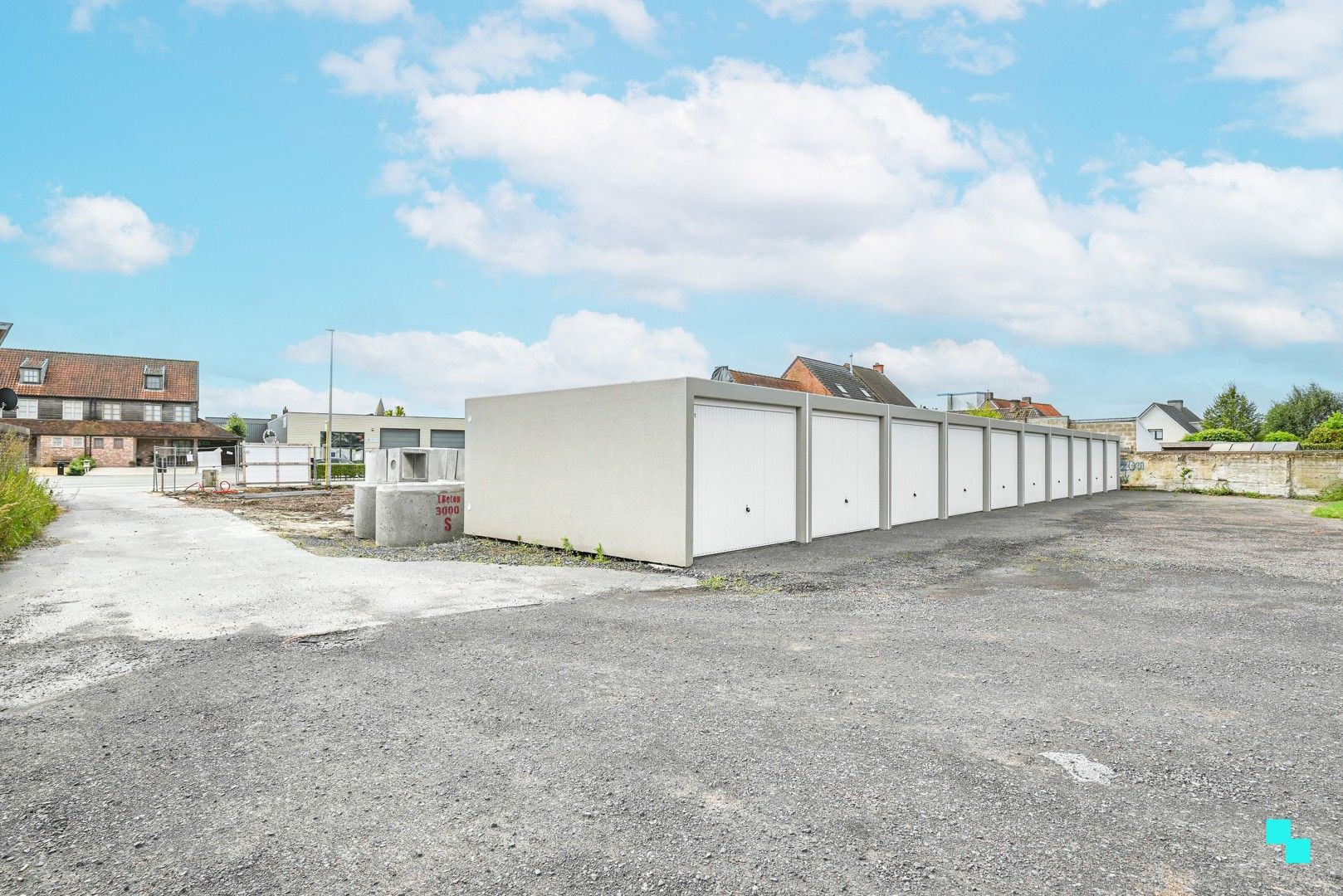 Nieuwbouwgarage te huur in Markegem! foto 2
