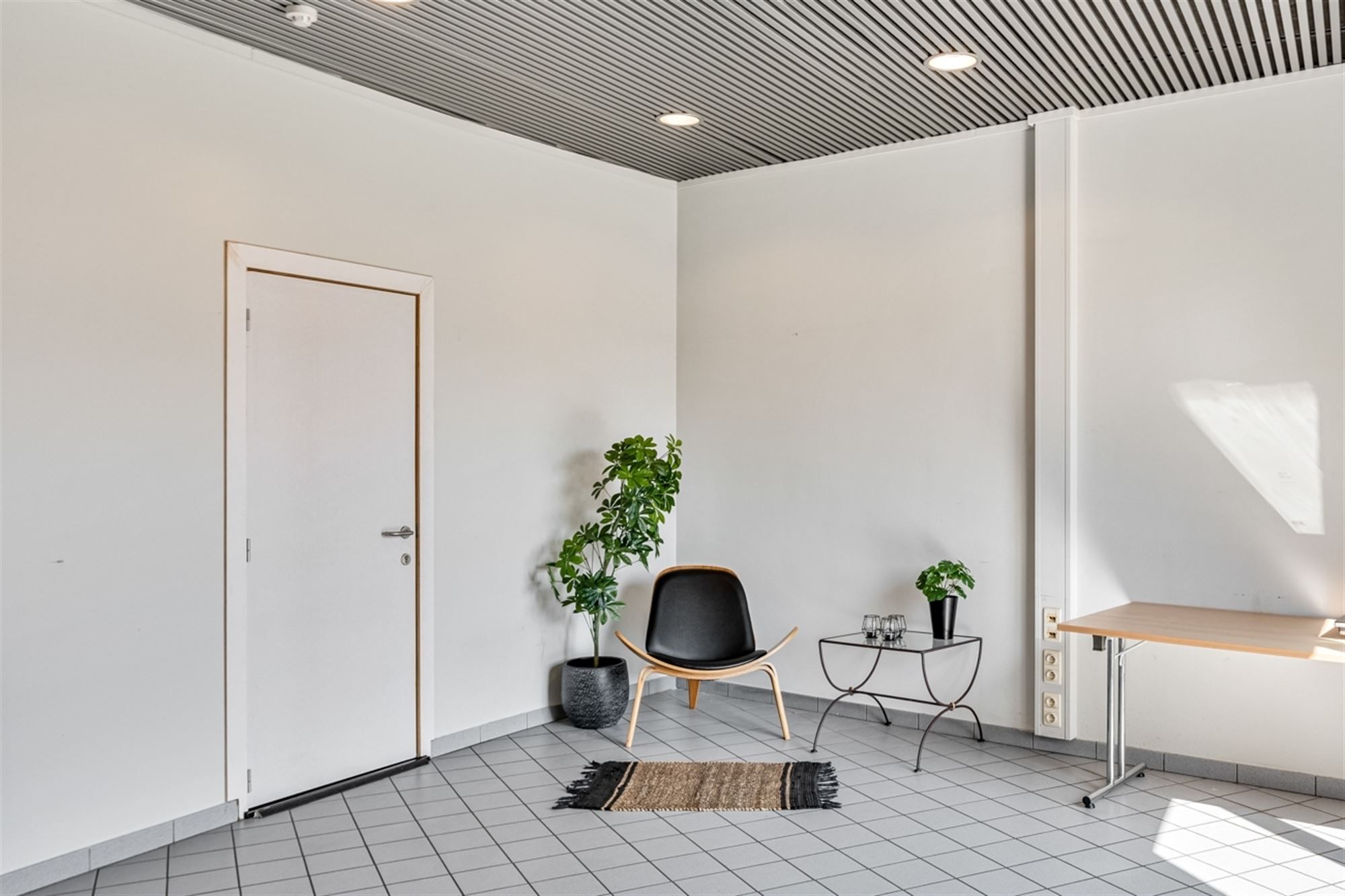 Instapklaar kantorencomplex op toplocatie ten zuiden van Gent foto 12