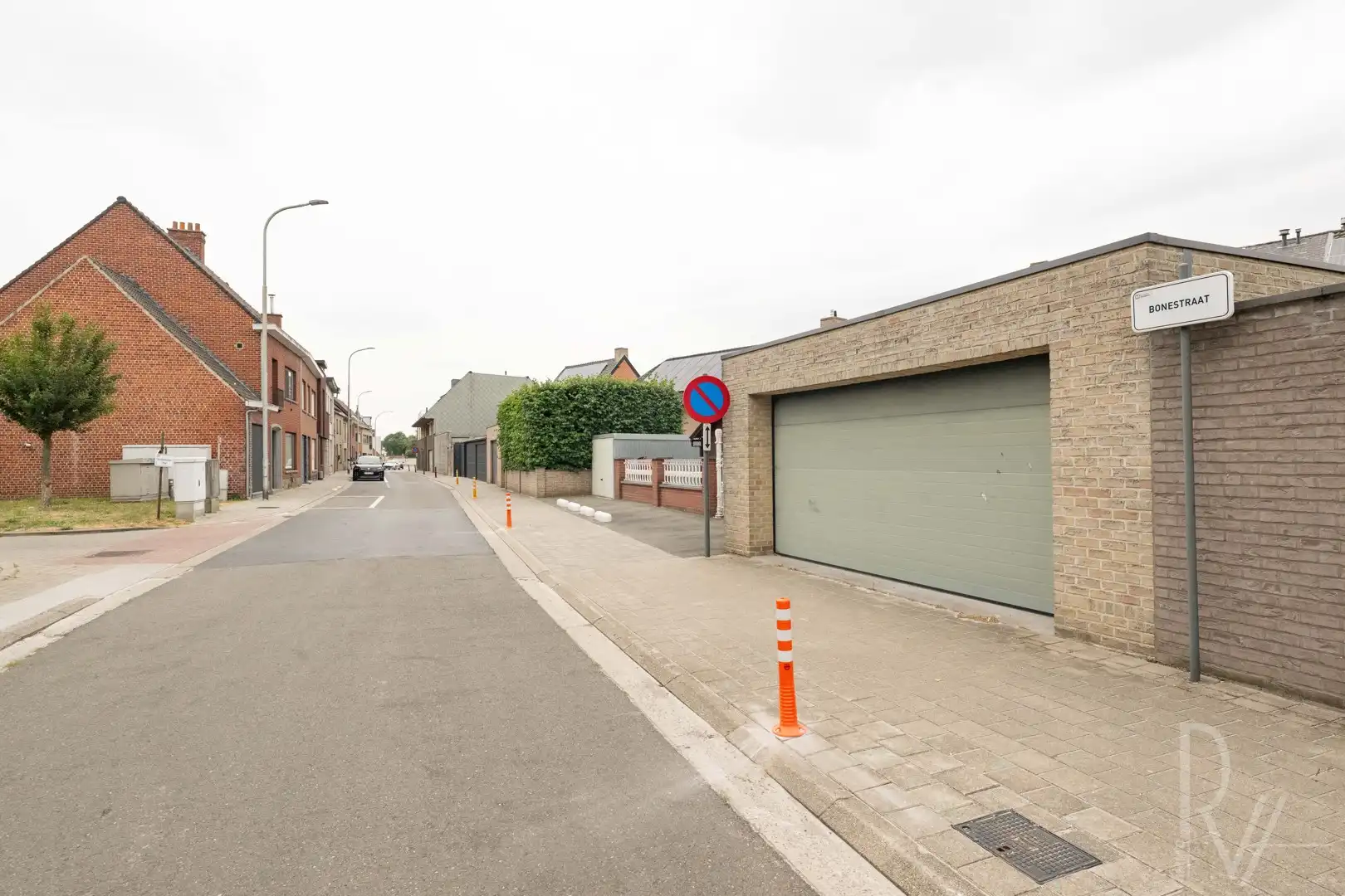 Woning met dubbele garage foto 18