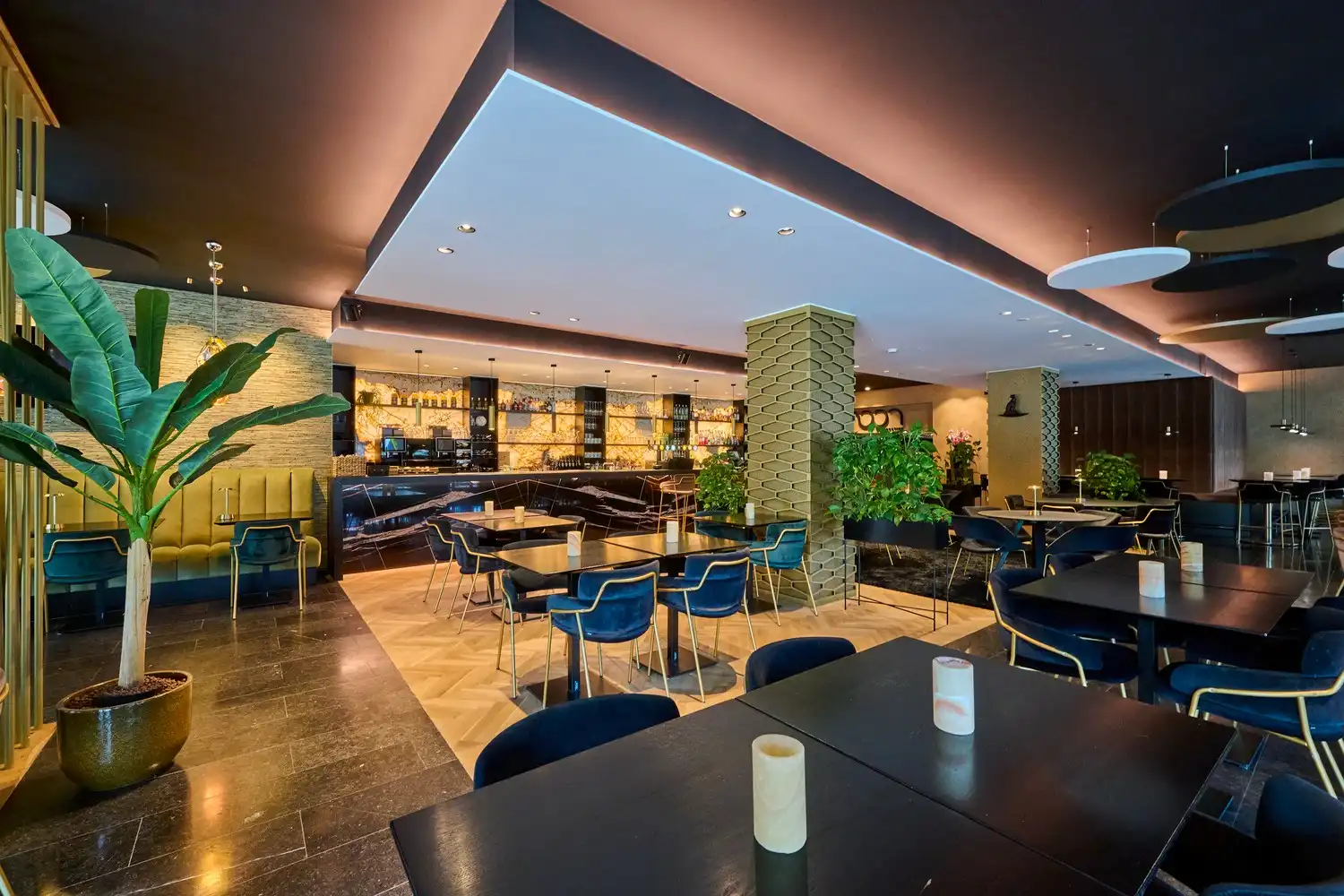 Uniek handelspand op toplocatie in het aangename centrum van Leopoldsburg foto 9