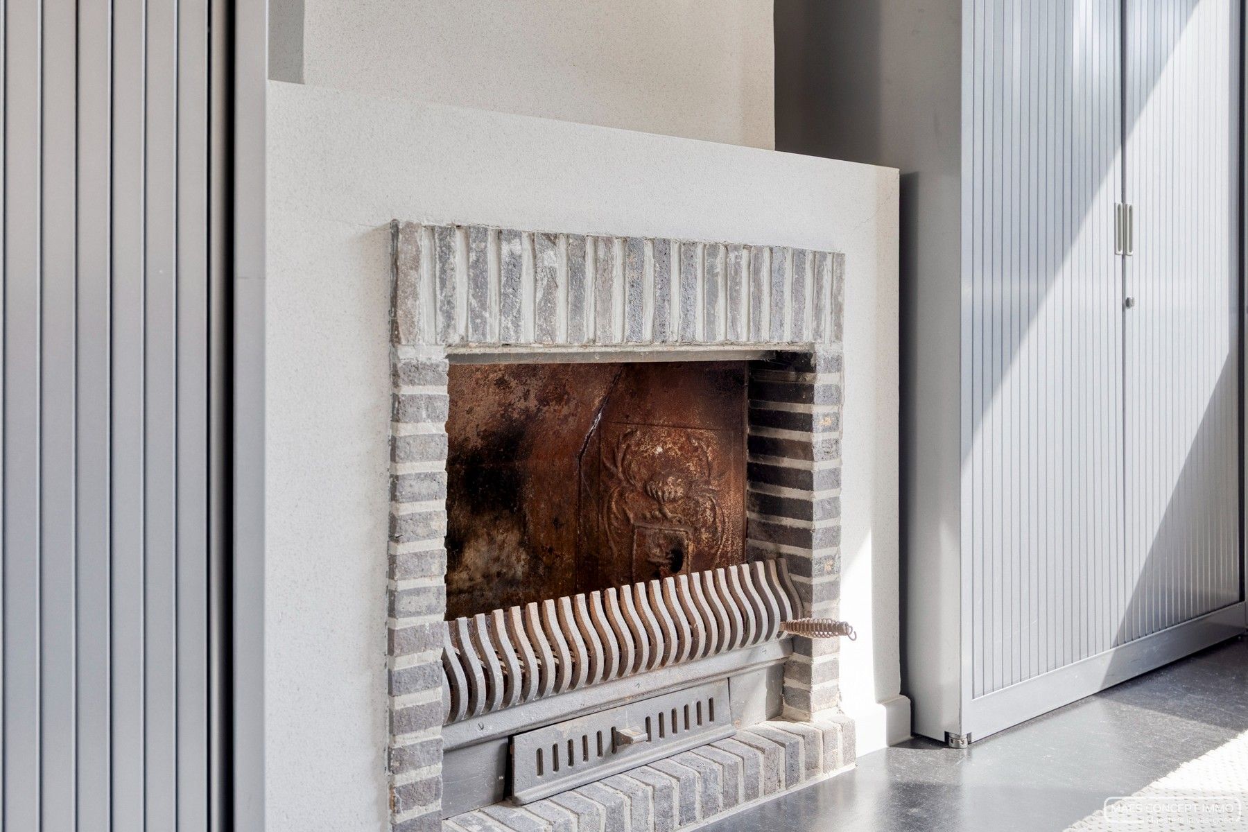 Unieke woning met atelier/ruime garage te koop in Waregem foto 5