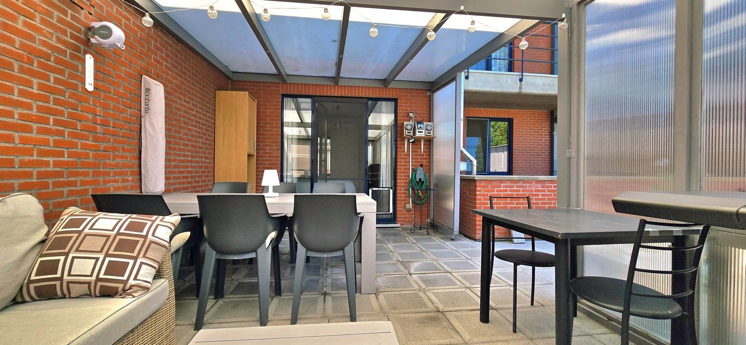 TE KOOP : instapklaar appartement op centrale ligging met 2 slaapkamers en 2 terrassen foto 21