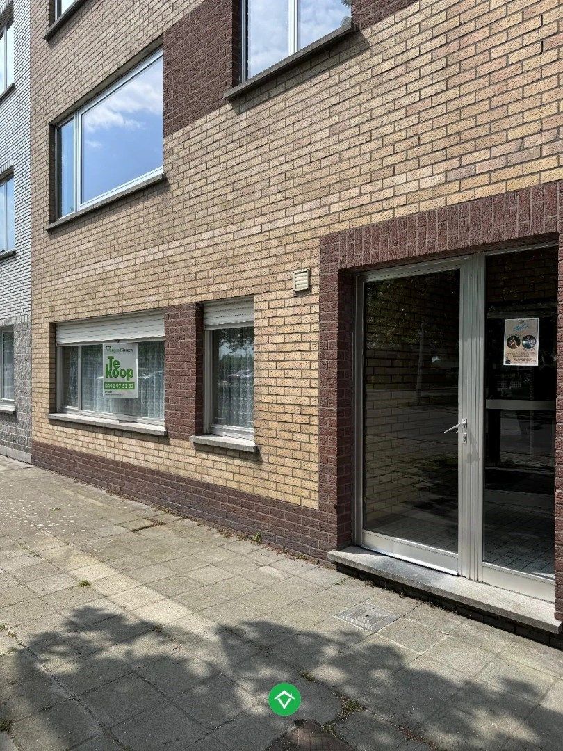 Gelijkvloers appartement met 2 slaapkamers en groot terras en garage te Bredene  foto 19