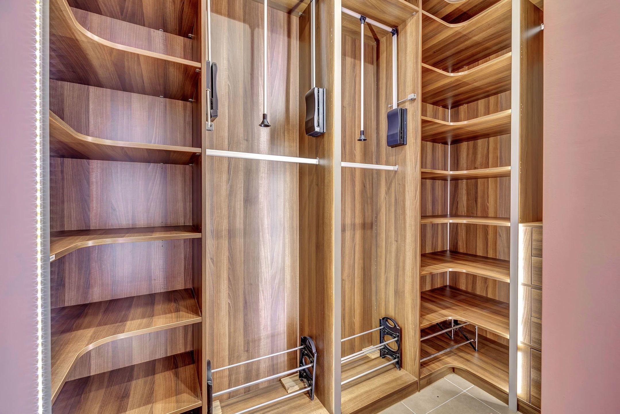 Fantastisch gerenoveerde hoeve met binnenzwembad foto 21