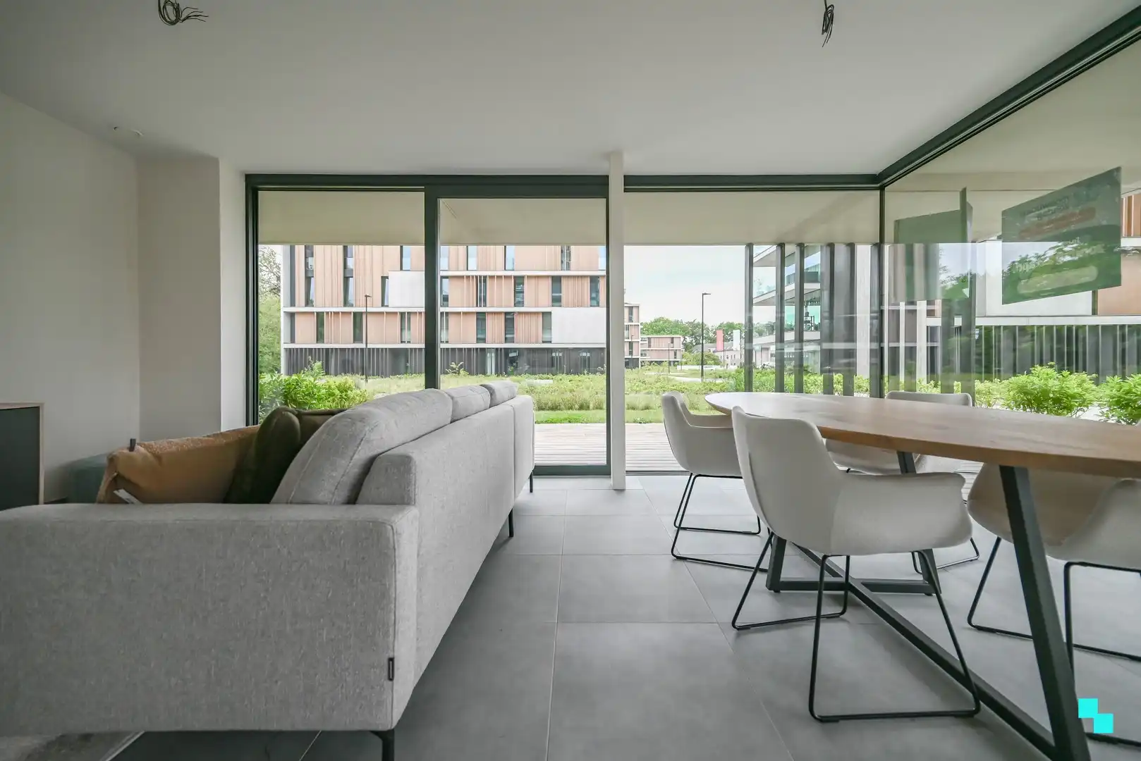 Gelijkvloers hoekappartement met riant terras nabij kasteel Blauwhuis foto 8
