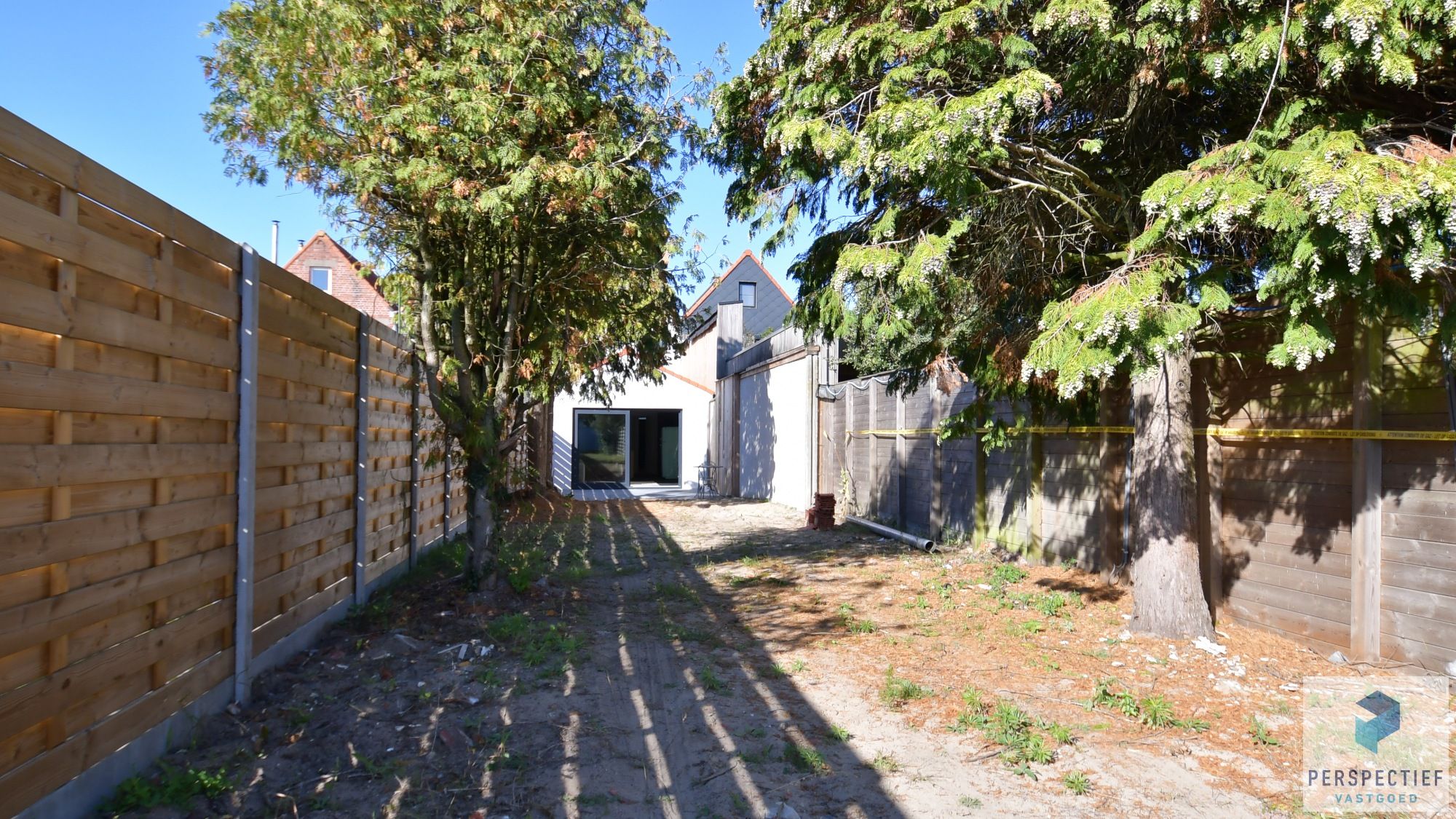 Stijlvol gerenoveerde woning met tuin op toplocatie foto 20