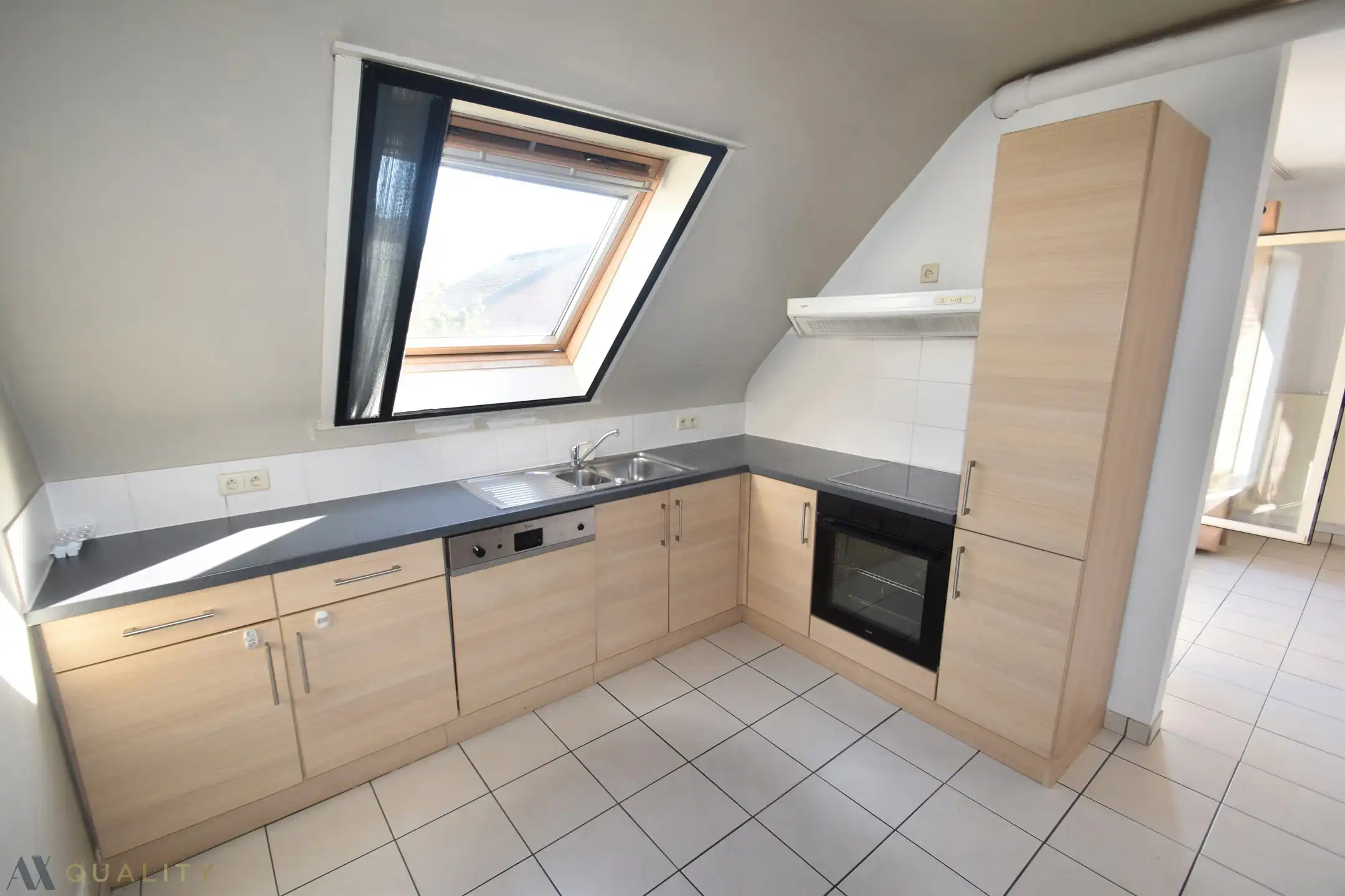 2 slpk. duplex met ruim terras. onmiddellijk beschikbaar. foto 4